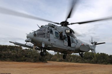 Kuwait Army is testing solar portable TLOF lights