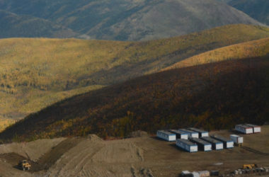 S4GA Solar Obstruction Lights To Increase Airsafety at Gold Mine Airstrip in Northwest Canada