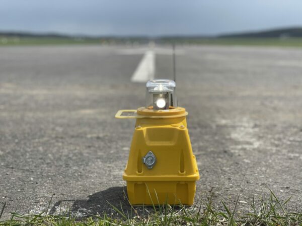S4GA SP-401P Portable Approach Light on runway