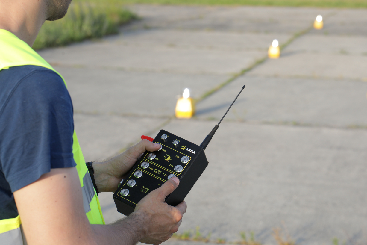 Remote control of SP-102S solar system via UR-101 handheld controller