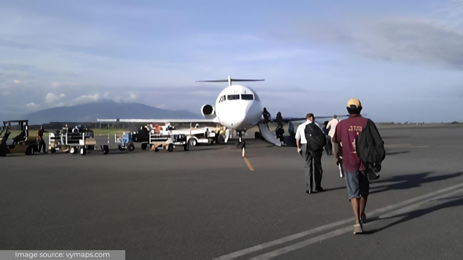 Papua New Guinea: Solar Airfield Lighting for Nadzab Airport - S4GA