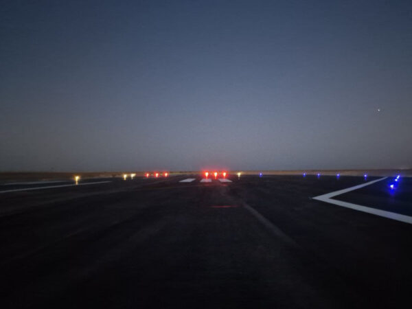S4GA Solar Runway End Lights