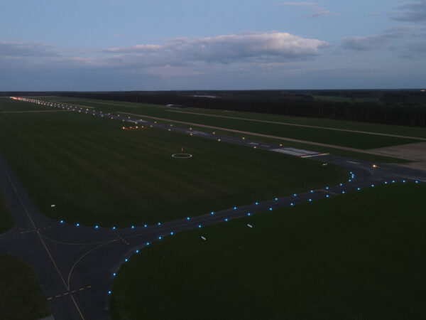 S4GA Solar Aerodrome Lights, Low Intensity Solar Airfield Lighting