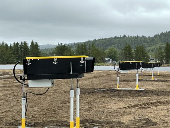 CANADA: S4GA LED PAPI Lights for La Tuque Airport - S4GA