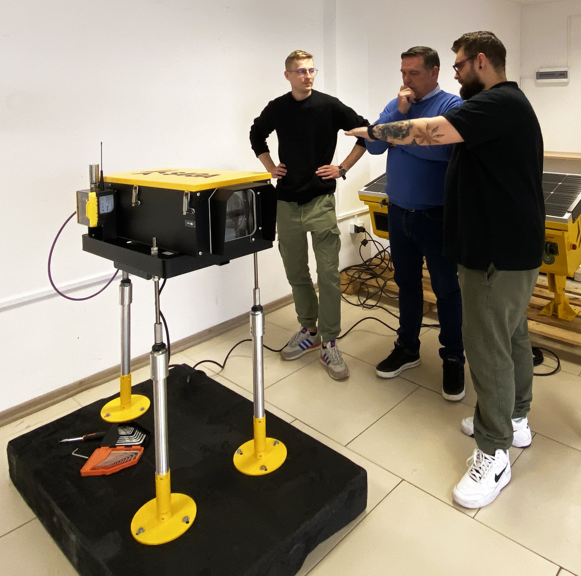 Airfield lighting Support Services - For airport engineers and experts