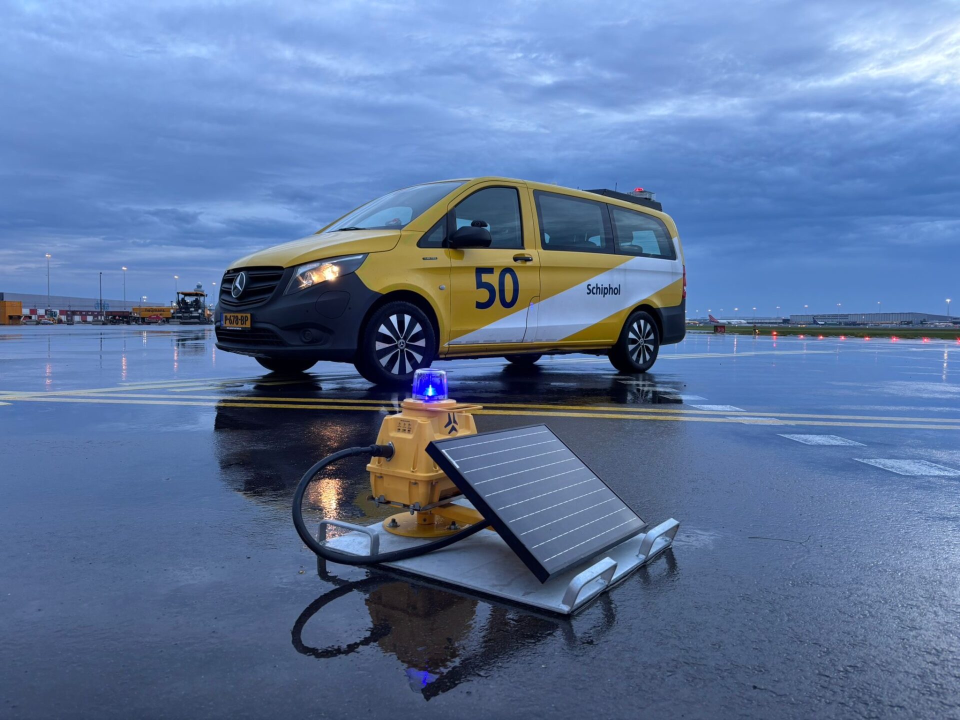 Mobile Airfield Lighting Trailer for Schiphol Amsterdam Airport